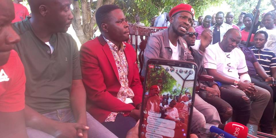 afro256's tweet photo. #freebobiwine https://t.co/gVRLJwJUPd