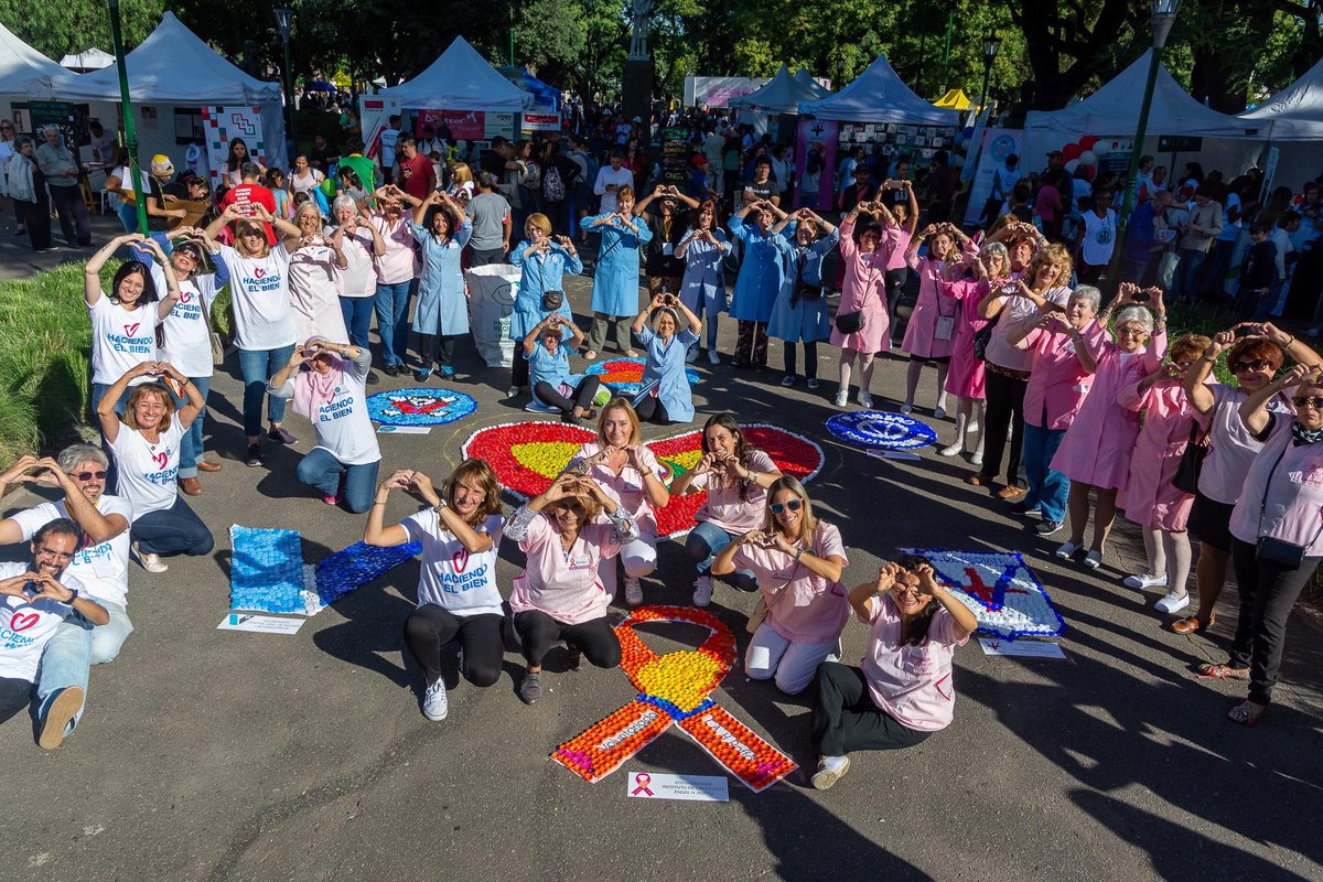 DBA_arg's tweet photo. Les compartimos las imágenes del evento llevado a cabo la Plaza de Parque de los Patricios en el #DíaDeLasBuenasAcciones
.
#BuenasAccionesArgentina #HaciendoElBien #GoodDeedsDay #DoingGood
#Solidaridad #Voluntariado #Volunteer #Etiquetate @GoodDeedsDay 
PH: Mariano Pichot https://t.co/o6Z0sDpwXJ