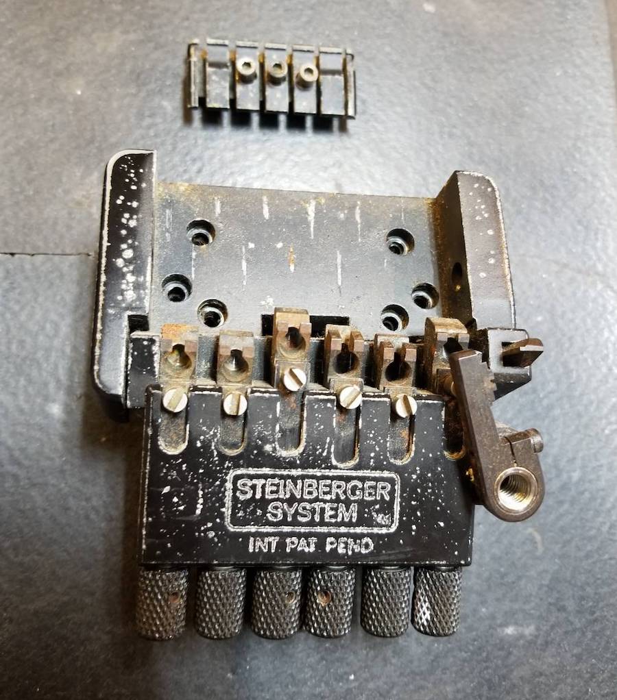 wakuya_setagaya's tweet photo. #Steinberger GM4T
#Transtrem Full maintenance / Before https://t.co/eC5SiwiKfh