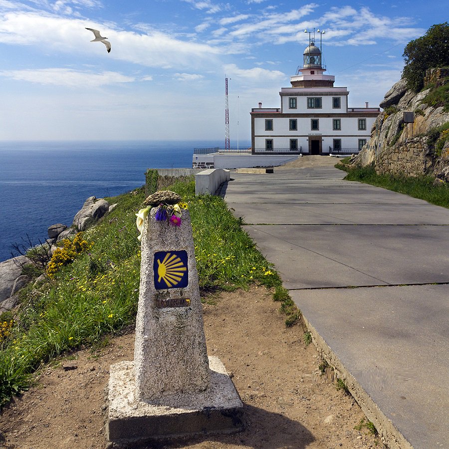 Littoral Space (@littoralspace) on Twitter photo For episode 6 <a href="/KathyDArcyCork/">Kathy D'Arcy 🏳️⚧️</a>
discusses #poetry and #pilgrimage with <a href="/RichardScrivGeo/">Dr Richard Scriven</a>
liminalentwinings.com/littoral-space… For episode 6 <a href="/KathyDArcyCork/">Kathy D'Arcy 🏳️⚧️</a>
discusses #poetry and #pilgrimage with <a href="/RichardScrivGeo/">Dr Richard Scriven</a>
liminalentwinings.com/littoral-space…