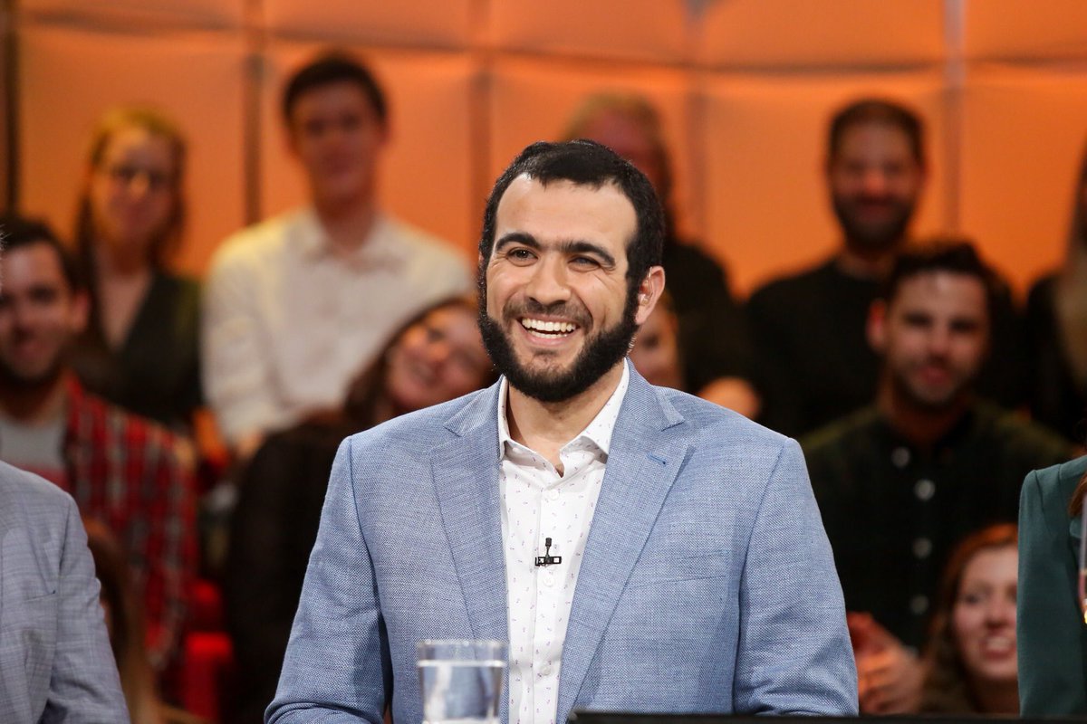 robertgunette1's tweet photo. Cela fait des années que je ne regarde plus TLMP. À voir le tollé sur les réseaux sociaux ce matin concernant Omar Khadr, d'autant qu'il fut applaudi, conforte ma décision. RC et Guy A. Lepage ont commis une bourde injustifiable dans l'espoir de sauver l'émission en déclin. https://t.co/Qt29f5TltS