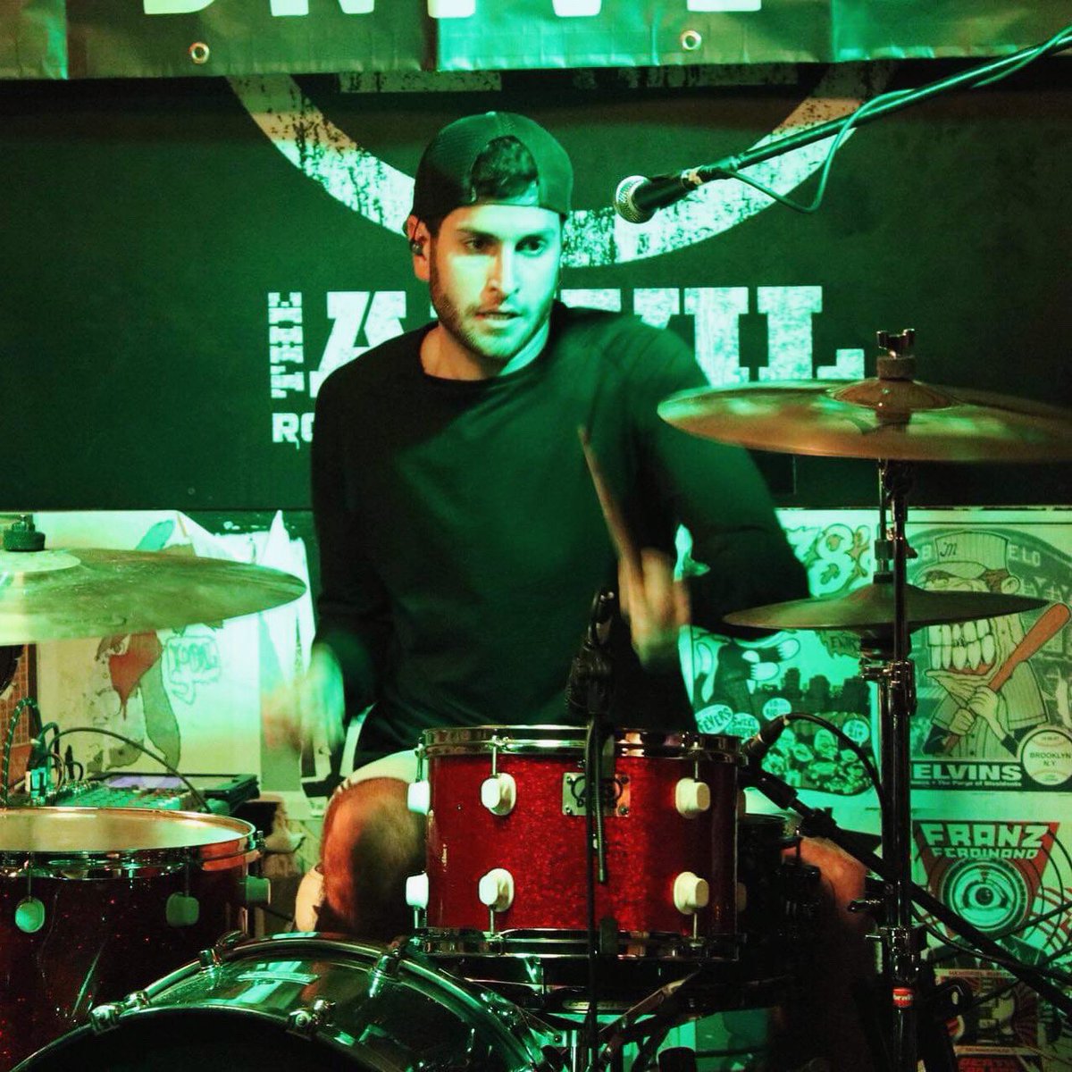 secondslateuk's tweet image. Last night was great with @ericadriveband. We’re also excited to announce Luke Bhagwanani has joined Seconds Late as our permanent drummer.

What’s next? A new single on April 30th and a show with Woes and Wolf Culture July 3rd.

Happy Easter.
🕒🕒🕒