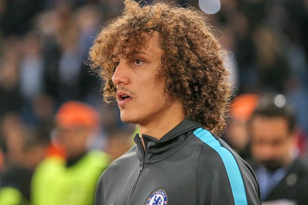 Happy Birthday muitos parabéns David Luiz que este 32 traga tudo o que desejares  