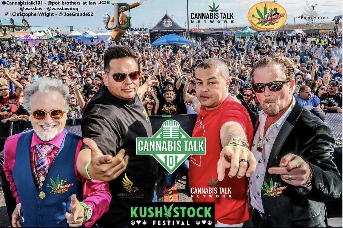 CannaTalk101's tweet photo. Kushstock was Lit 🔥🔥 shout out to @officialdoctork @medicatedbarbies for making this event possible @kushstockfestival @pot_brothers_at_law @joegrande52 #Kushstock #CannabisTalk101 #PotBrothersAtLaw #JoeGrande https://t.co/1ysCieHf9g