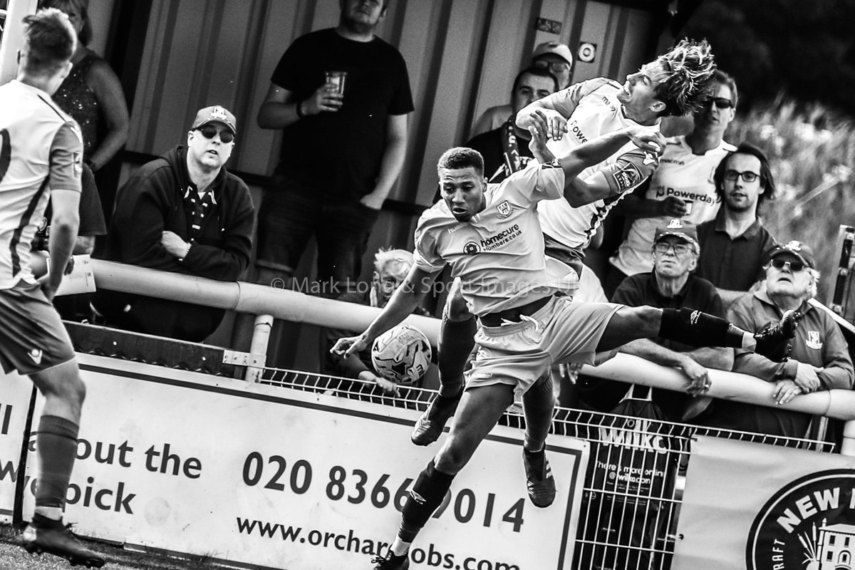 MarkLongphoto's tweet photo. @pbtfcscores v @ETFCOfficial pics from today - last one...
all photos here 
https://t.co/mATMpW19lR

@etfc_ultras @NonLeagueCrowd @Love_non_league @whtimes @thecoldend @BeautifulGame15 @TheGameMag1 @NonLeaguePaper @TonyIncenzo @NonLeagueBlogs @NLeagueToday https://t.co/pHHmSe3UD0