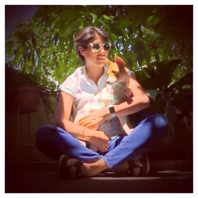 mellatrix9's tweet image. Matching outfits
.
.
.
 #aplacetolovedogs #barkpost #barkpack #bestwoof #cutedogs #dog_features #doggylove #doggoals #dogmodel #doglover #dogsarethebest #dogscorner #dogsdaily #dogselfie #dogsforlife #dogsofinstaworld #dogworld #dogsworld #mypooch #mydog… bit.ly/2KXN0vu