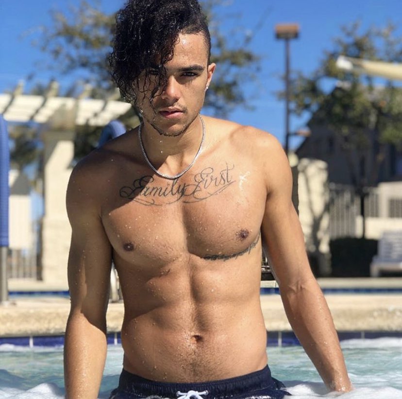 Gamervev On Twitter Kenya Scott Are You The One 7 Https T Co E3f0zpsrho Twitter