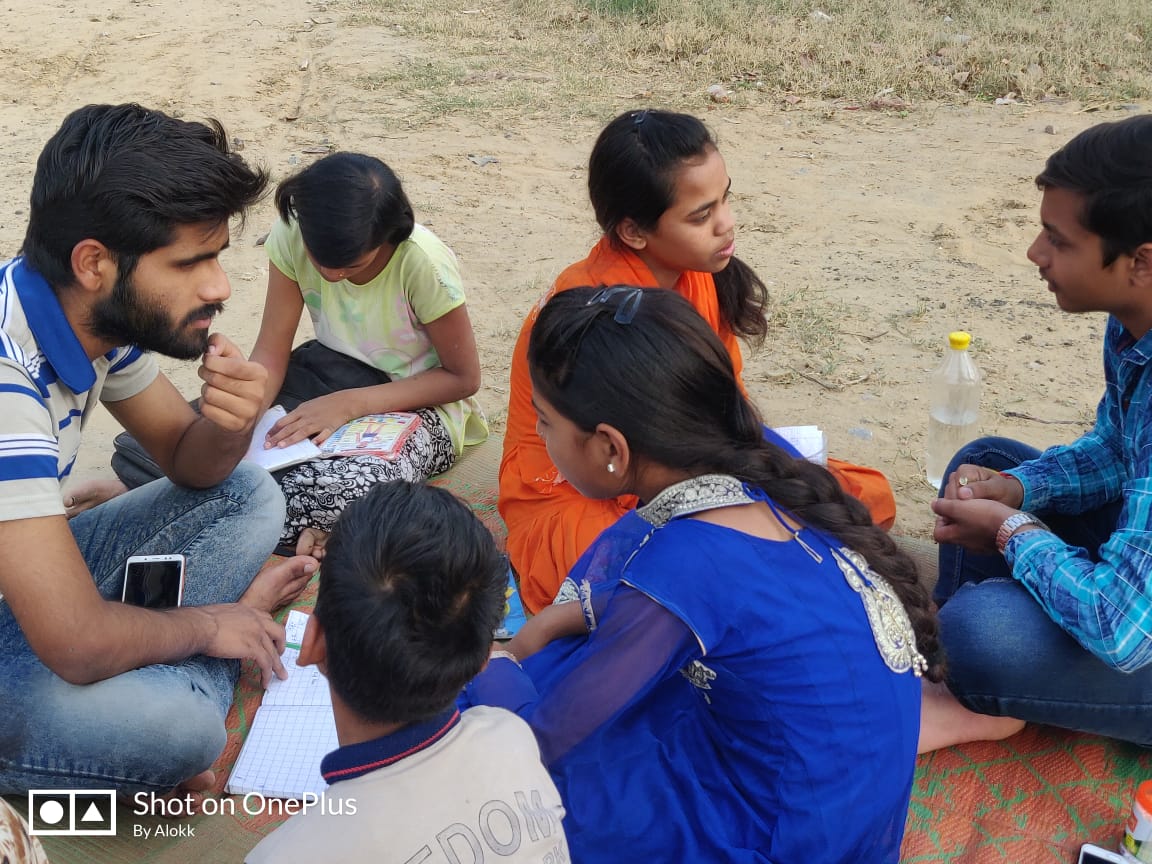 SlumSwaraj's tweet photo. “Education is the best friend. An educated person is respected everywhere. Education beats the beauty and the youth. -Chanakya
Our #Indirapuram literacy centre, #ghaziabad run and managed by #TeamJSS.
Support us❤️
#TeamSSF https://t.co/lmoNsnqfWz
