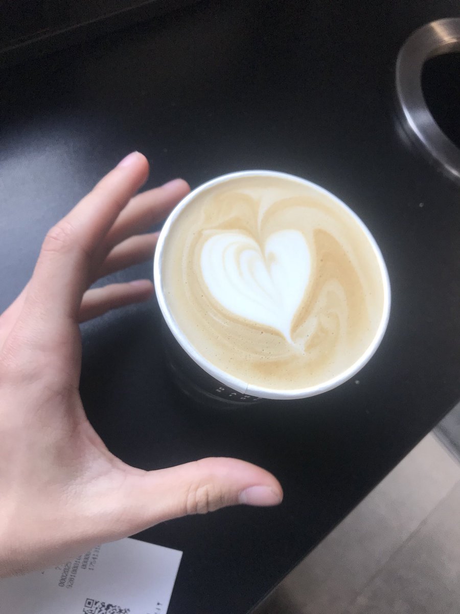 KovalGod's tweet photo. Хочу посоветовать кофейню Dark side на Курской, просто ❤️ https://t.co/sfQmFWiSEA