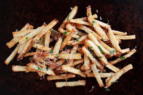 #food Garlic Aioli And Parmesan Fries #foodporn bit.ly/2Izgjmc