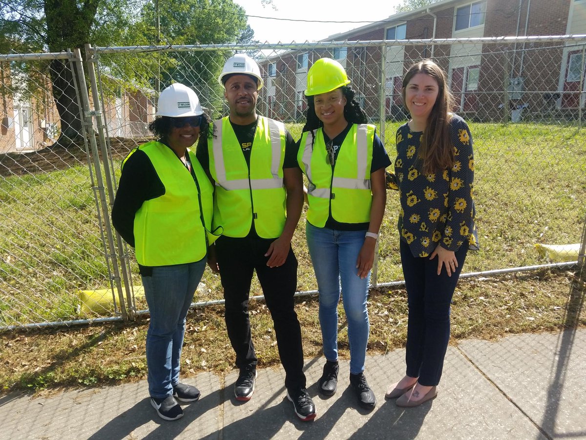 STEM_RTP's tweet photo. @STEMinthePark's spring 2019 DPS Educator #ExternTrips went fantastically! Looking forward to more great trips in the fall!
@Cree @CTWConstruction @EPA @RTI_Intl @DurhamPublicSch https://t.co/gV9IsllwfC