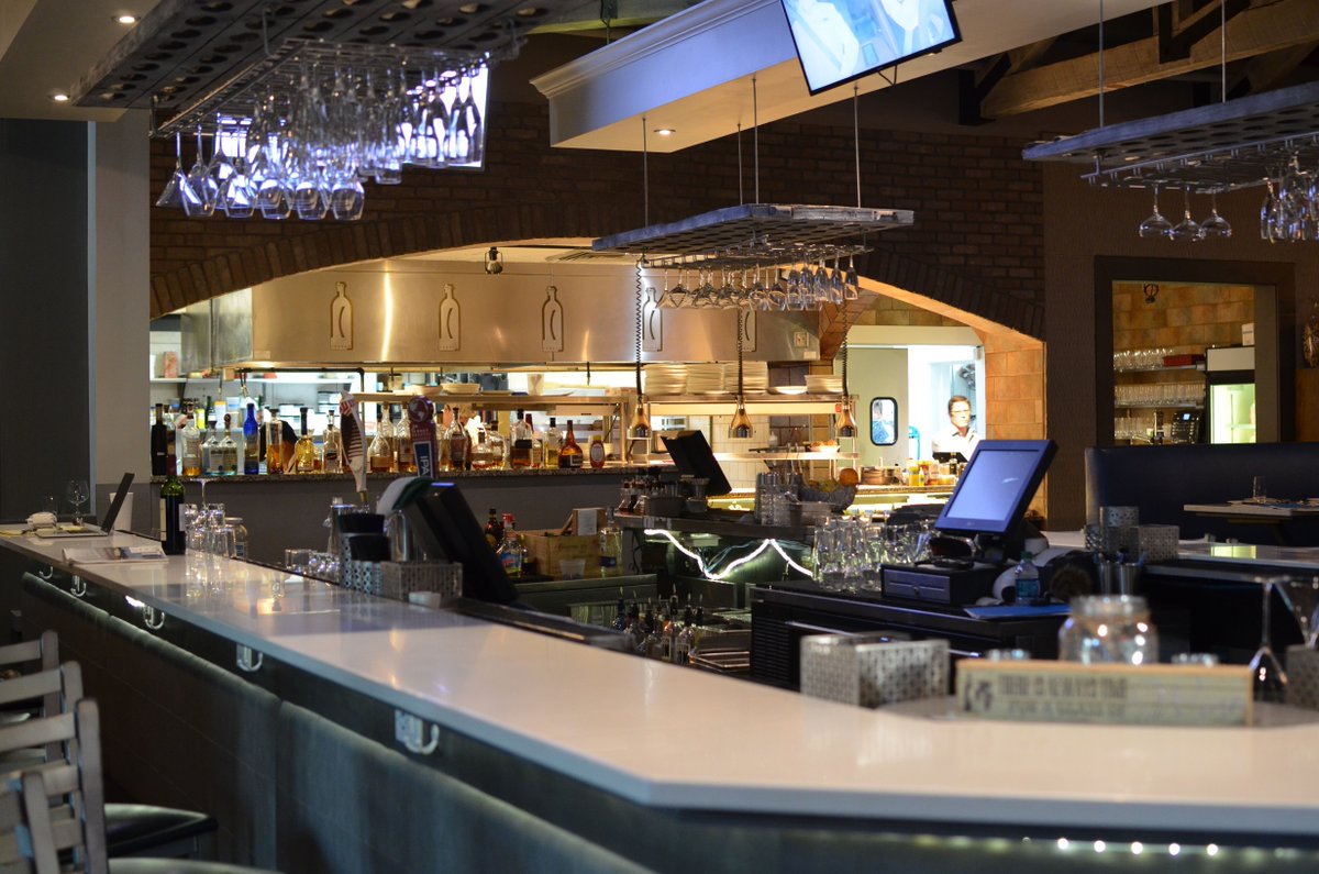 Cuvee_Kitchen's tweet photo. Our doors open at 5:00 p.m., so come hungry, because every day we offer BOGO Entrees until 6:00 p.m.! Who are you bringing for dinner tonight? Tag them in the comments below ⬇️🍴

#CuvéeKitchen #Dinner #BOGO #Friends #Family #Hungry #EatLocal #Destin #Florida #EmeraldCoast https://t.co/ZlEWRADuHK