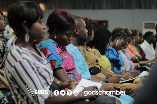 GodsChamberMin's tweet photo. Genesis 2:15- 20

When God created man,

➡️He took him.

➡️He held him.

➡️He spoke to him (communication).

➡️He met his needs.

Psalms 8:1-9 (TTP)
#RecapSundayService
#WhatMannerOfLoveisThis https://t.co/O1So7DU5XU