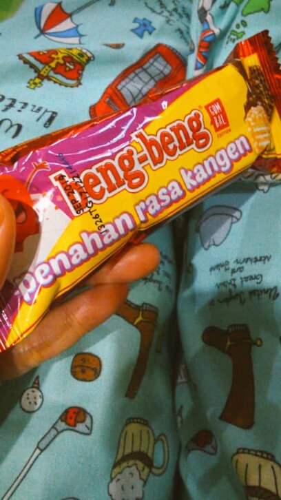 Rindu dan kangen itu beda...