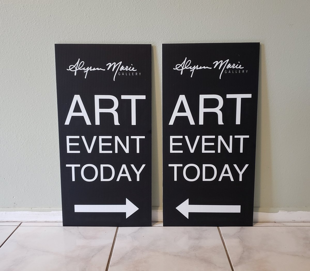 Tampa_Bay_Signs's tweet image. Coroplast Signs - 12"x24" Printed direct-to-substrate on 4mm material with a matte finish for Alyssa Marie Gallery located in St. Petersburg, Florida.
#coroplastsigns #aframesigns