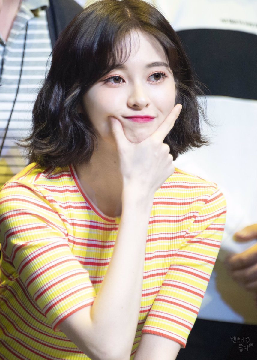 bincos0713's tweet photo. 190421 메이크스타 팬싸 예빈 

보고만 있어도 행복해져! 

#DIA #다이아 #백예빈 #예빈 #Yebin @dia_official #우와 #WOOWA https://t.co/K2I4N5yYEz