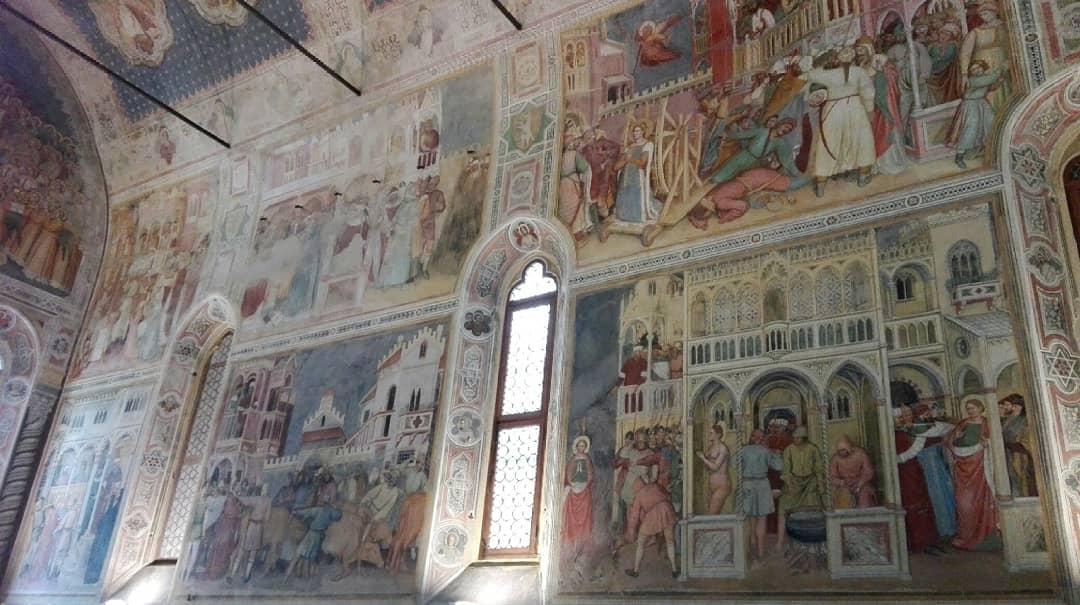 Simonavespari's tweet image. Gli affreschi di #Altichiero nell' #OratoriodiSanGiorgio a #Padova sono tra le cose più belle della pittura del '300