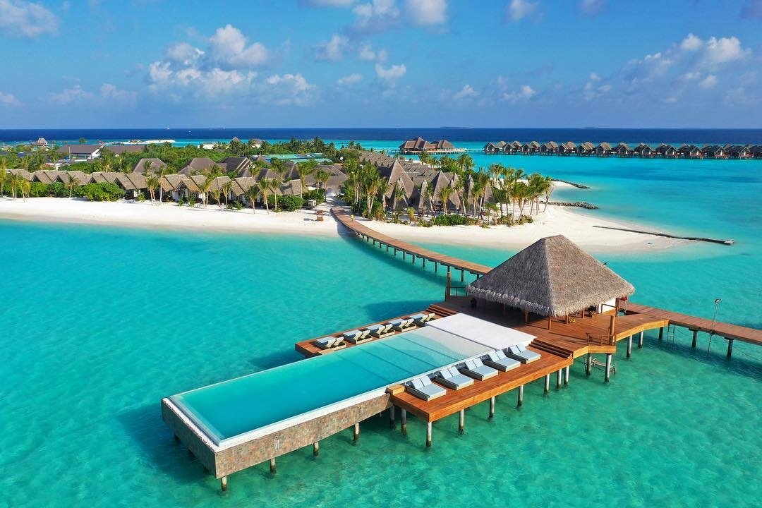 mumthazhmt's tweet photo. Heritance Aarah where tradition is alive. #heritanceaarah
https://t.co/EQ5fhoqsv1 
#aitkenspencehotelsandresorts 
#heritancehotelsandresorts
#heritance
#heritanceaarah 
#heritanceexperience
#water #travel #traveling #visiting  #maldives  #Maldive… https://t.co/B7w2N4b561