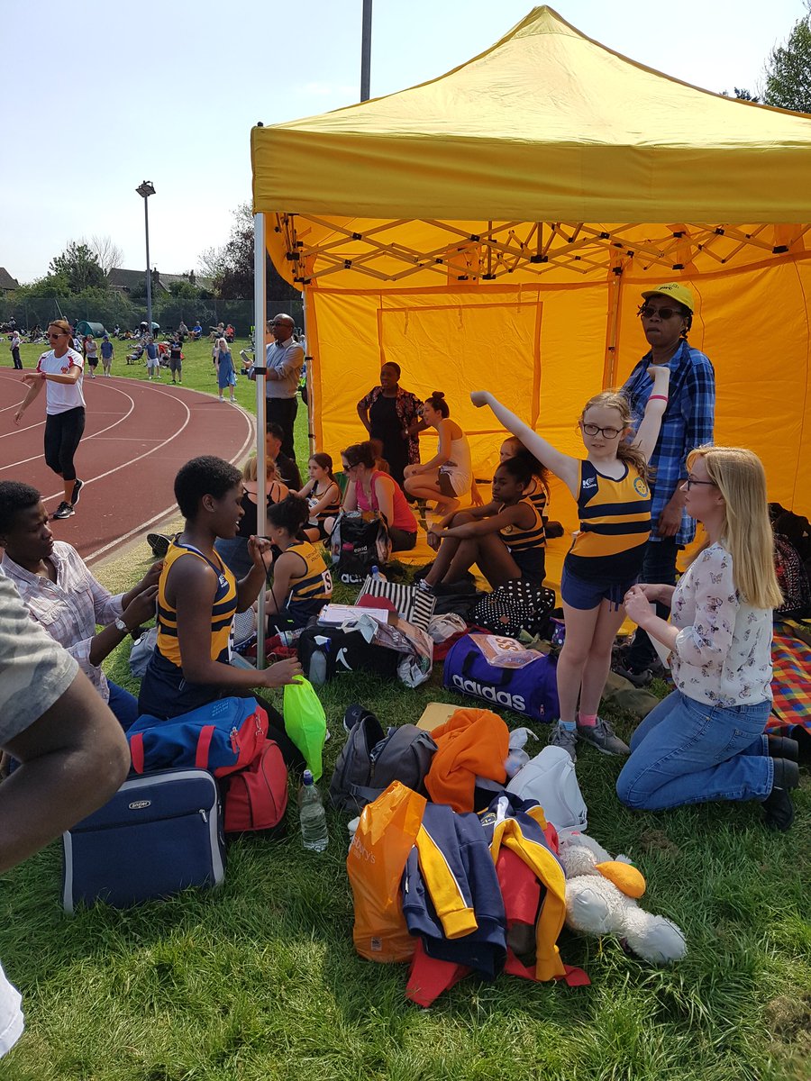 SuttonDistAC's tweet photo. Well done to all our athletes &amp; new TMs Michelle &amp; Julett. Thanks to our Officials today Paul, Peter K, Keith, Colin, Peter S, Tony, Hilary &amp; Mandy. Thx coaches &amp; parents coming to support. #LilyB #proudclub https://t.co/XBqUS31FFf