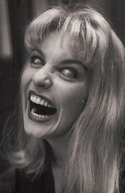 Happy Birthday Sheryl Lee! One of the best screamers in the biz... 