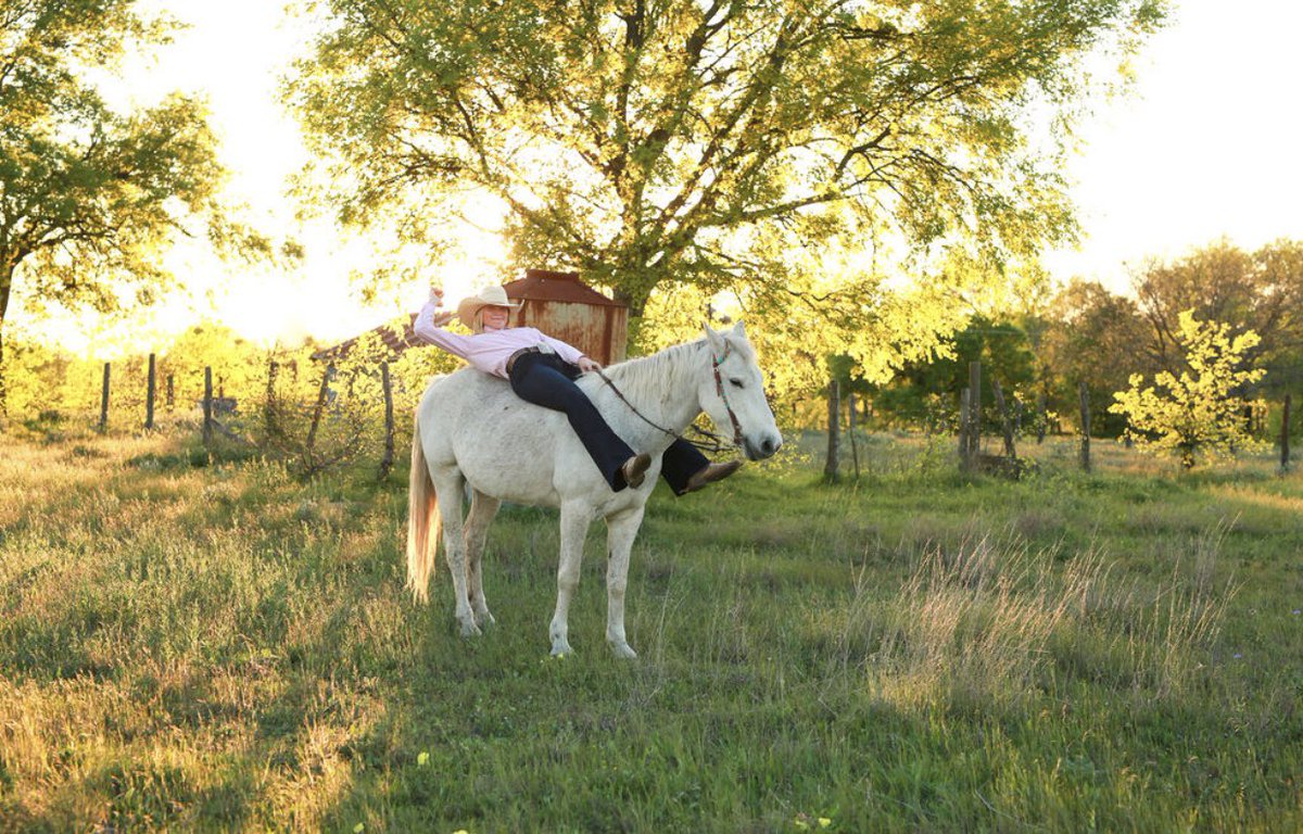 FrostyEli's tweet image. ITS NOT SUNDAY BUT #seniormonday