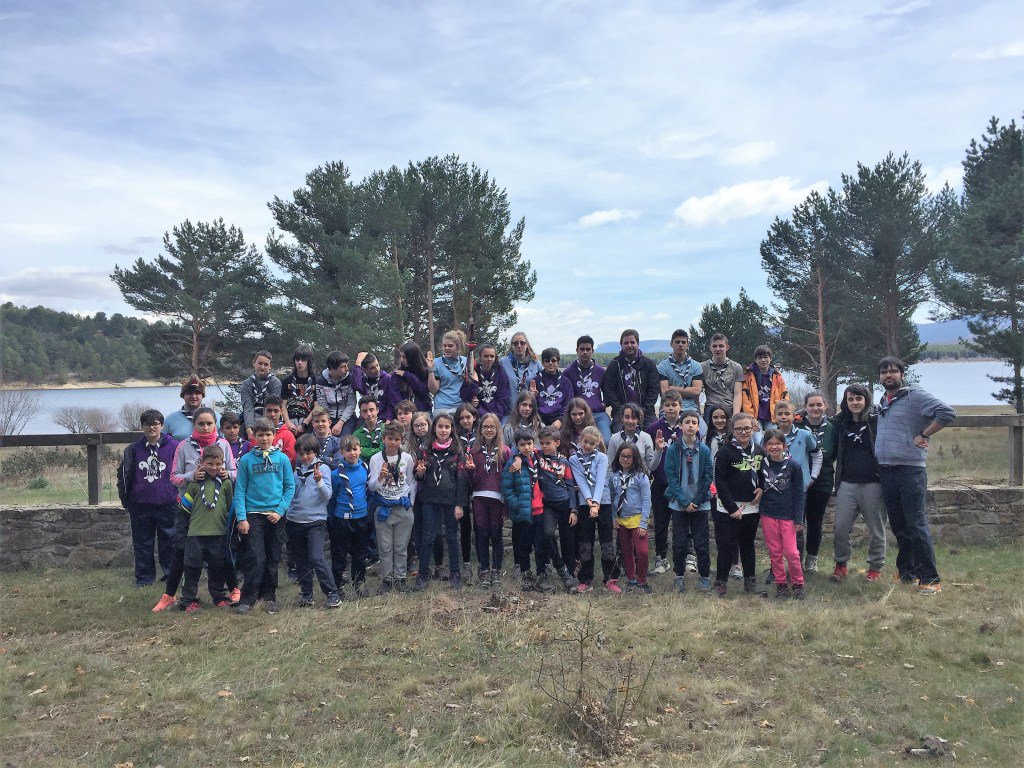 GSXIILinajes's tweet photo. Sumando momentos. Después de unos días geniales de campamento, aquí os traemos una nueva entrada con todo lo que hemos hecho y lo bien que lo hemos pasado.
!Esperemos que os guste! https://t.co/3ZKhSHZQPY https://t.co/YWyAqLLSig