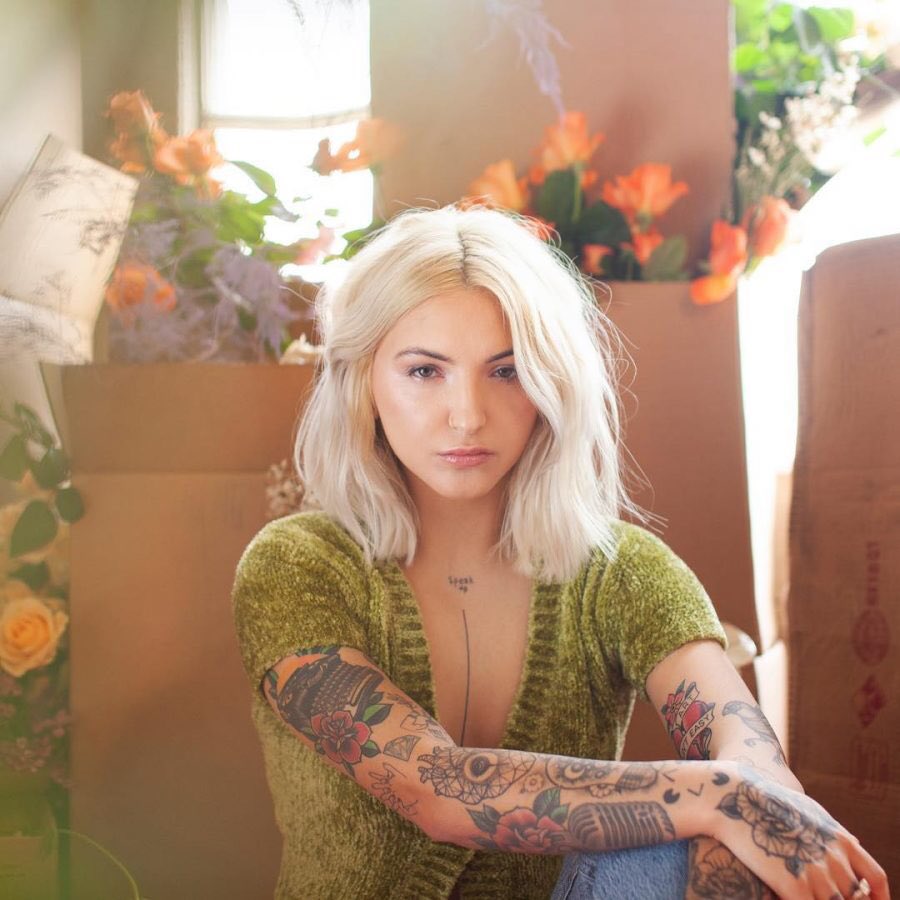 ~ julia michaels and anne-marie as each other; a thread ♡ @juliamichaels  @AnneMarie