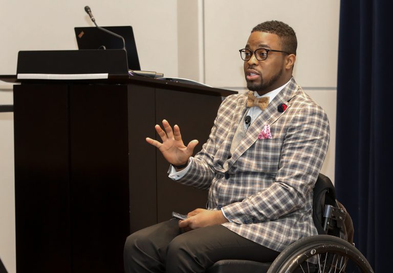NUFeinbergMed's tweet image. “I’m a physician who just happens to have a disability. It does not define who I am, but it contributes to who I am.” @Okanlami during his talk at Feinberg on #DisabusingDisability Read more bit.ly/2Zrdx7F
