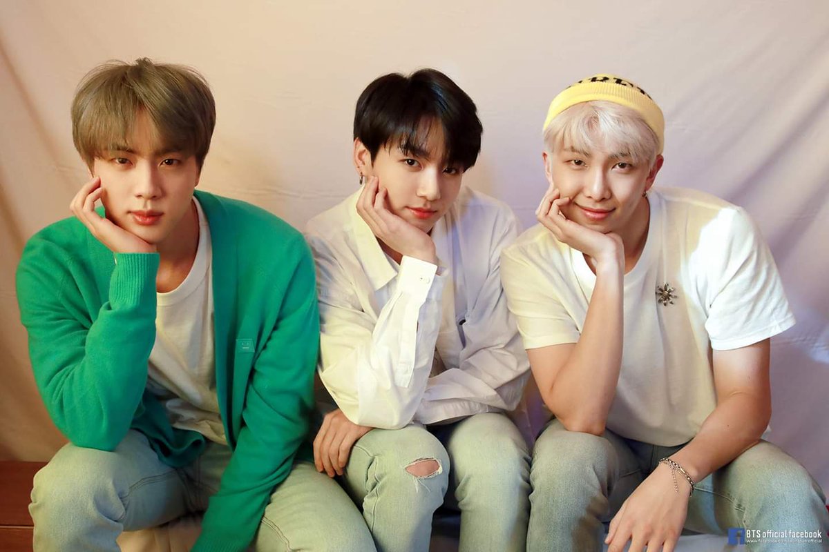 BTS tweet media