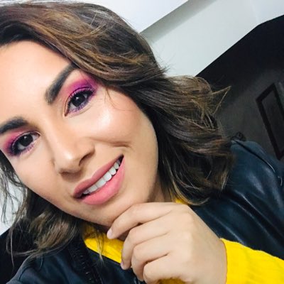 XavieraDR25's tweet photo. #NuevaFotoDePerfil https://t.co/NphF0U4C5k