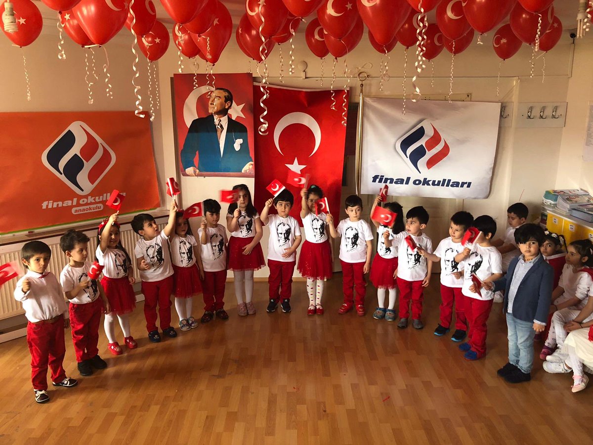 Gazi Meclis’imizin kuruluş yıldönümü , Atamızın “Bayram “ hediye ettiği çocuklarımız tarafından coşku ile kutlandı . #yaşasıncumhuriyet <a href="/tuncaysonel/">Tuncay Sonel</a> <a href="/makifbildirici/">Mehmet Akif Bildirici</a> <a href="/gurselekmekci/">Gürsel EKMEKCİ</a> <a href="/finalokullari/">Final Okulları</a>