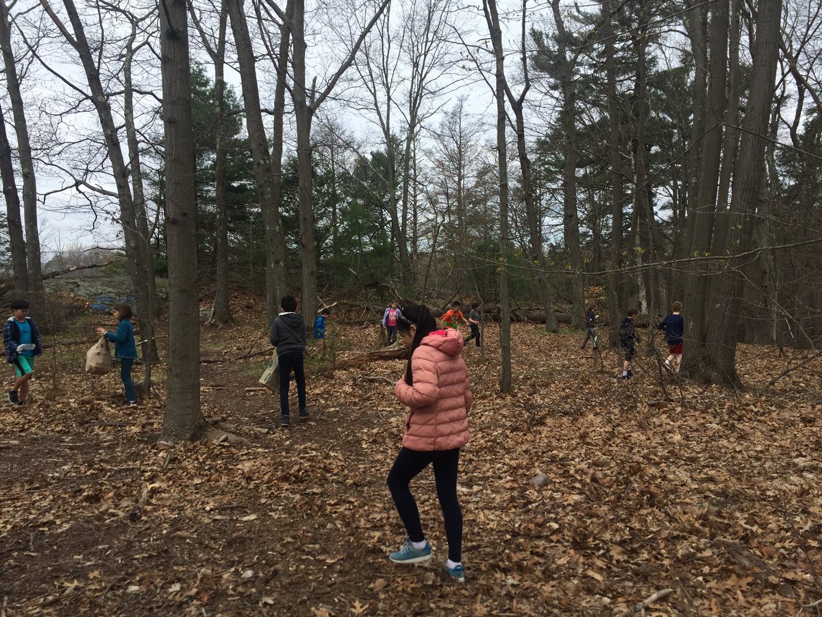 Happy Earth Day! 🌏 We listened to an amazing presentation from the Department of Public Works and spent some time picking up trash around Baker!