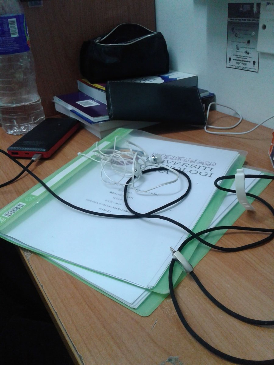 syahadannaiman's tweet photo. Maka syhdn pon redha dgn takdir Illahi
#esoktest😭 https://t.co/RDNNLR7PV6