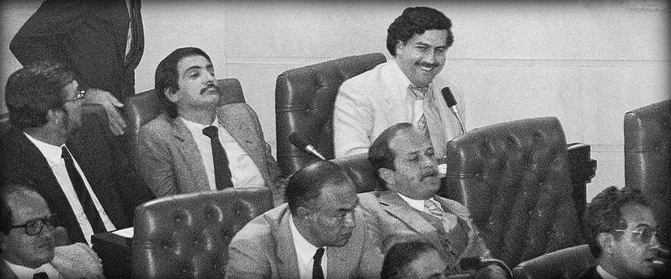 Gerardo ar Twitter: "Pablo Escobar fue elegido al Congreso como suplente  del representante a la Cámara Jairo Ortega, producto de una alianza entre  el Movimiento de Renovación Liberal, liderado por Ortega, y