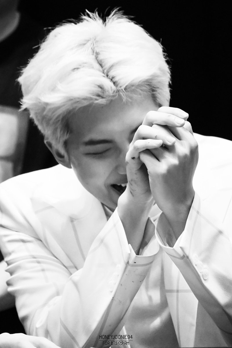 btspiics1's tweet image. #BBMAsTopSocial BTS @BTS_twt