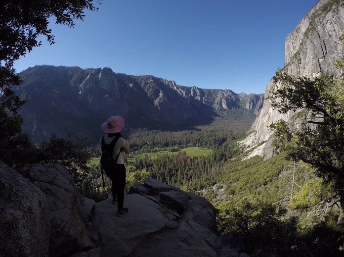 Happy earth day my fellow tree huggers. Here are some of my adventures on this beautiful planet 🌎💚💚 https://t