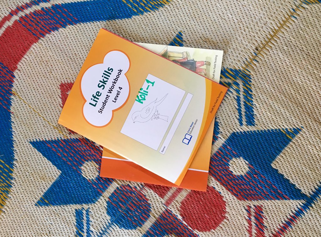 KirsiHaru's tweet photo. Yksi tärkeimmistä oppiaineista täällä ❤️. #coxsbazar #rohingya #Bangladesh #Unicef #JokaiselleLapselle #koulutus #lifeskills #tulevaisuus https://t.co/JBoWqy6RFX