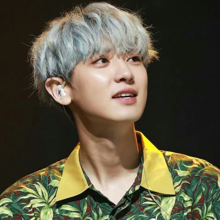 #BBMAsTopSocial EXO <a href="/weareoneEXO/">EXO</a> 

1 RT = 1 VOTE !!