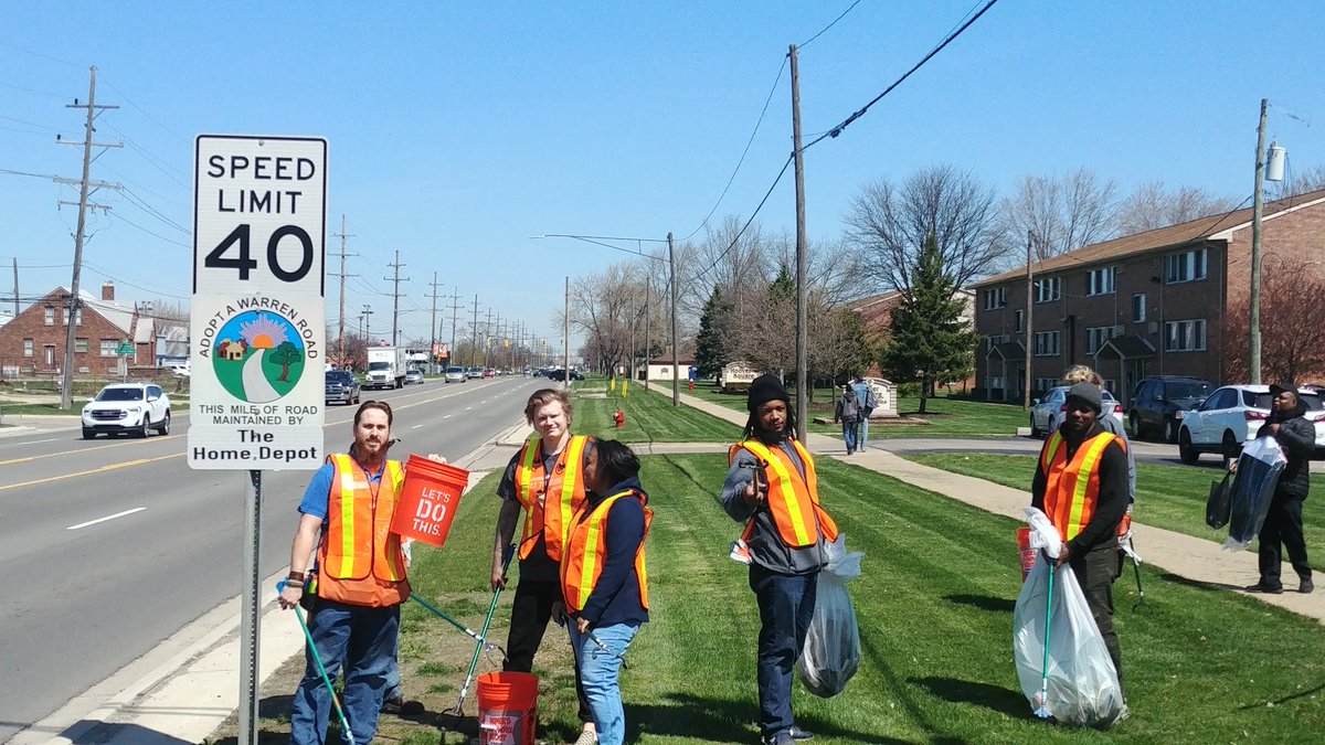 alex favenyesi (@shandor82) on Twitter photo Hoover Road Clean Up. #EarthDay . We do this several times a year. Today being earth day was a bonus.
#takingcareofourcommunity <a href="/2702_hd/">2702HD</a> <a href="/cjgabridge/">Chris Gabridge</a> @XKerrigan <a href="/Tammyha2758/">Tammy Hart</a> @SWHR33 <a href="/Misskimthedepo1/">kims2702</a> Hoover Road Clean Up. #EarthDay . We do this several times a year. Today being earth day was a bonus.
#takingcareofourcommunity <a href="/2702_hd/">2702HD</a> <a href="/cjgabridge/">Chris Gabridge</a> @XKerrigan <a href="/Tammyha2758/">Tammy Hart</a> @SWHR33 <a href="/Misskimthedepo1/">kims2702</a>