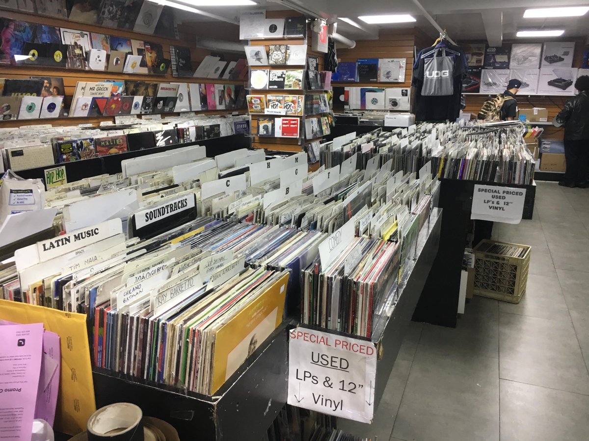 Get in loser, we're going #record shopping💸For #recordstoreday, our writer Luis explored several record stores in NYC —Norman's Sound &amp; Vision, @academyrecords, &amp; @djrockandsoul— in search of the perfect RSD albums. Find out what went into his haul - lullavie.com/you-spin-me-ri…
