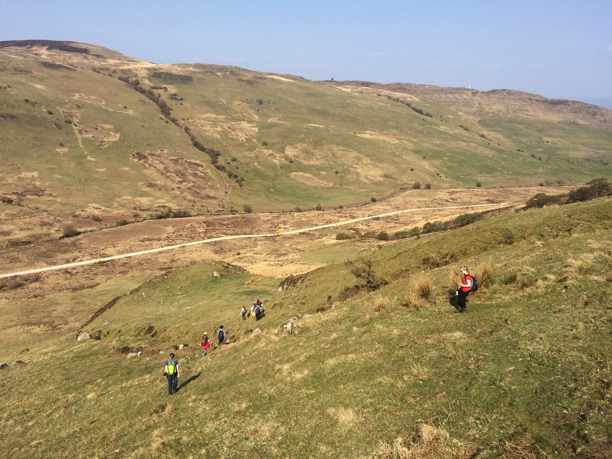 conall_macn's tweet photo. Another brilliant day of mapping on the Costa del Sannox.   Running out of suncream..... #safetyinthefield   #OxESArran19 https://t.co/VY4QsekoAh