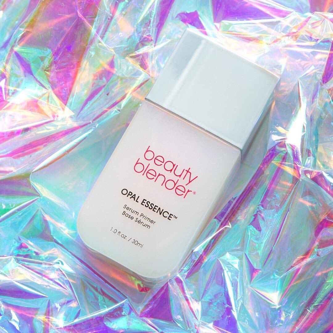 beautyblender's tweet photo. FLOWER POWER 🌺🌻🌸Our Opal Essence Serum Primer is formulated with fermented botanical extracts that help soothe, brighten, and plump so your skin looks better instantly AND overtime. Who doesn't love instant &amp; long-term gratification?! #AceYourBase https://t.co/MjqlN4FXn1