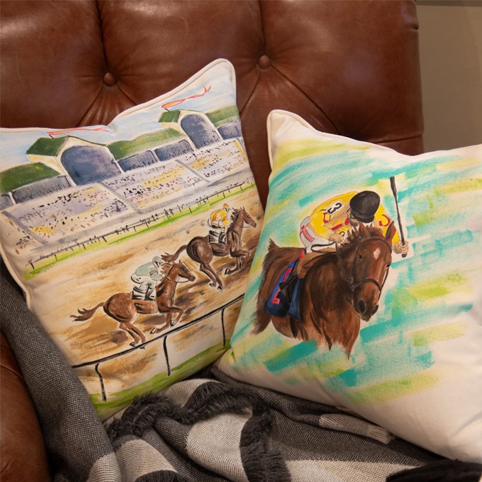 LVHarkness's tweet photo. Racing season in Kentucky inspires these hand-painted pillows by artist John Morris. Capture your favorite horse or racing scene with a custom pillow at LV Harkness.
#livingwell #johnmorris #equestrianlifestyle #racing #thoroughbred #kentucky #makeityourownmonday https://t.co/vBx783X6GP