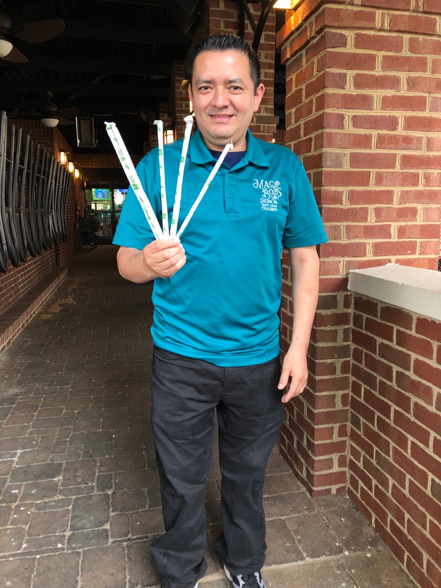 MacandBobs's tweet photo. Happy 🌎 Day! We switched to compostable straws (or combustible, if you ask Bob. He’s trying). Soon our large to-go bags will be paper as opposed to plastic, and we’re hoping to get rid of all styrofoam materials by 20/20. 👍🏼 if you love the earth 🔁 if you love José https://t.co/PfYAf08Dp6
