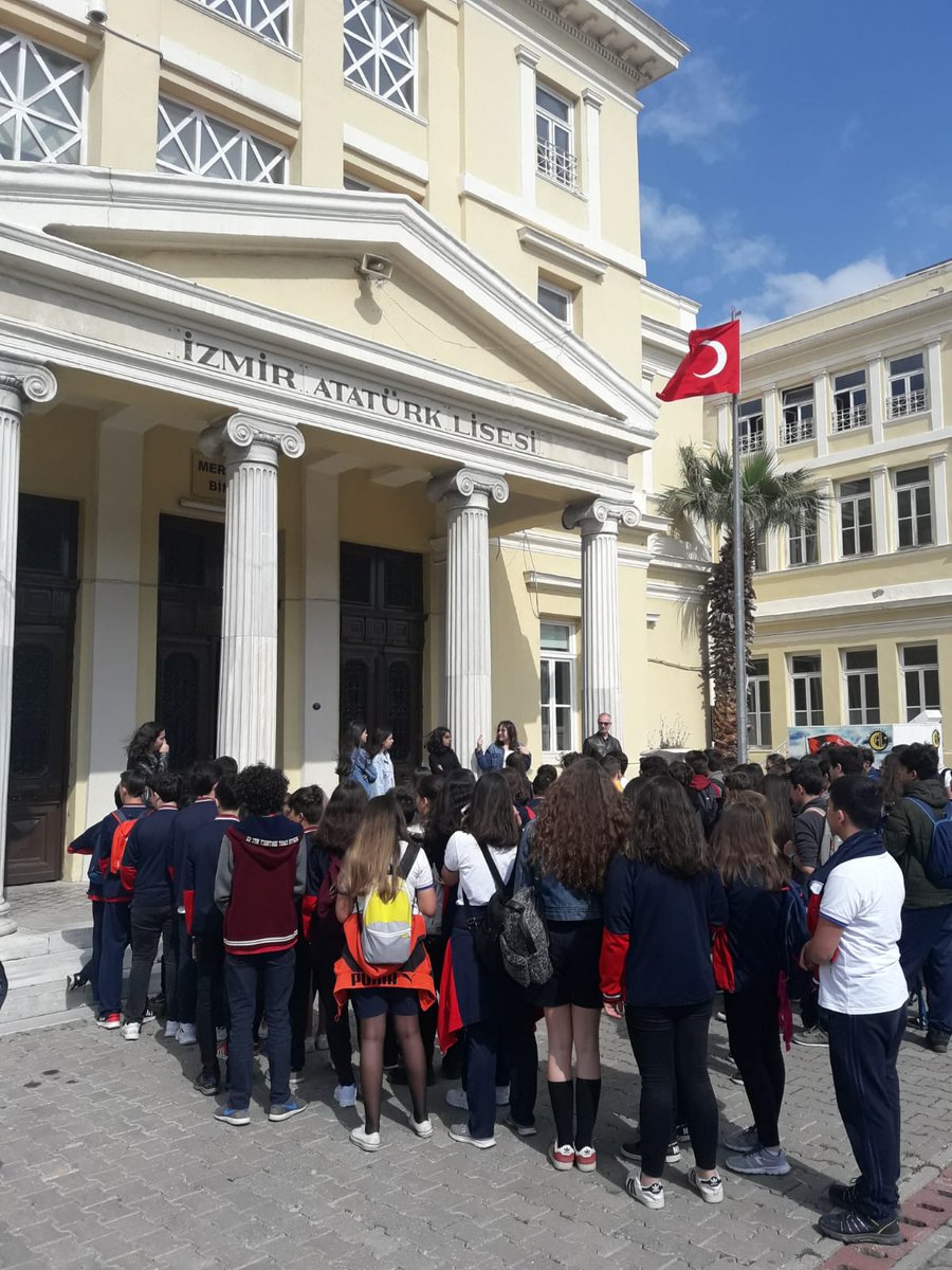 Kız lisesi ve atatürk lisesi gezisinden kareler...
<a href="/Guzelbahce_MEM/">Güzelbahçe MEM</a> <a href="/GunaydinArzu/">Arzu Günaydın</a>