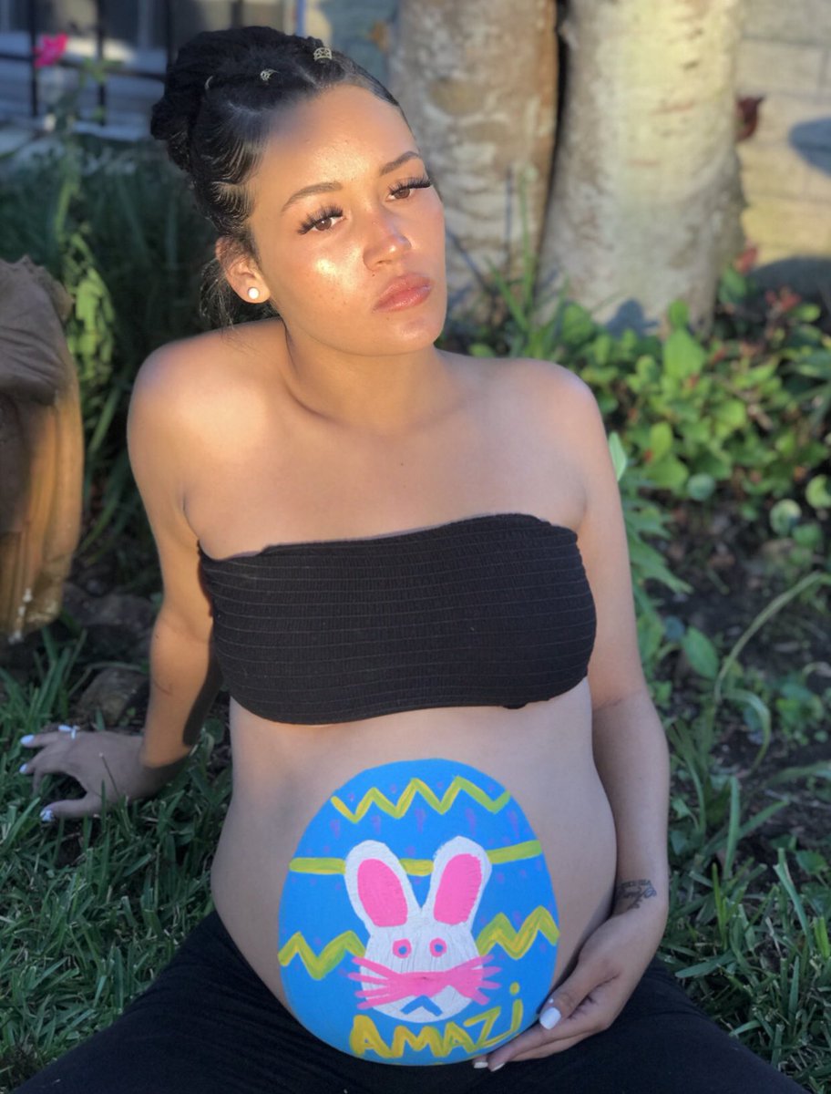 aa_liyah06's tweet photo. easter egg hunt & i found the cutest one🐰💙 #easter19 https://t.co/HMyOUiYSDf