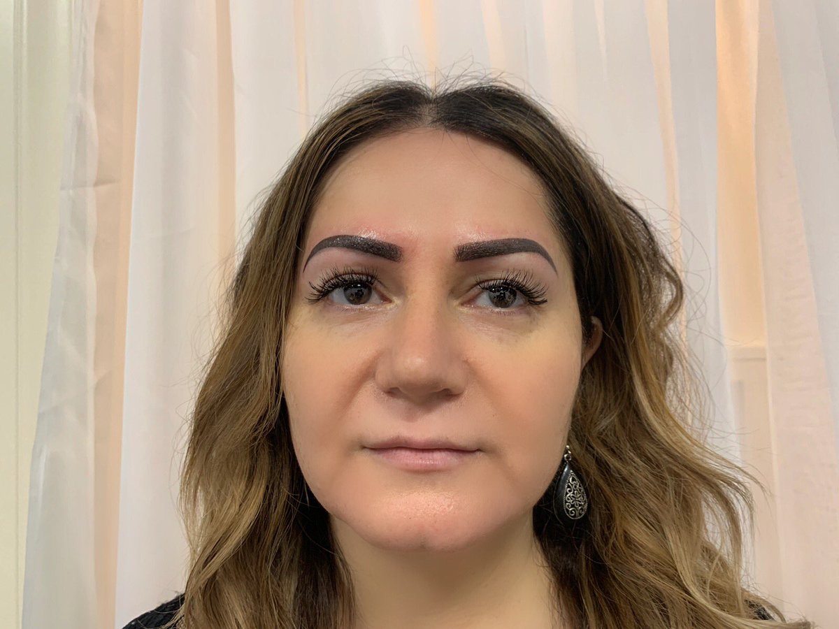LA_BrowInk's tweet photo. Here are some before, during and after shots of a correction brow I did this weekend. #labrowink #brow #brows #browlife #sandimasbrows #sandimasbrow #covinaombrepowderbrows #softinkstudio #covinabrows #cosmetology #pmu #browsonfleek #makeup #permanentmakeup https://t.co/lxdsBLAtCd