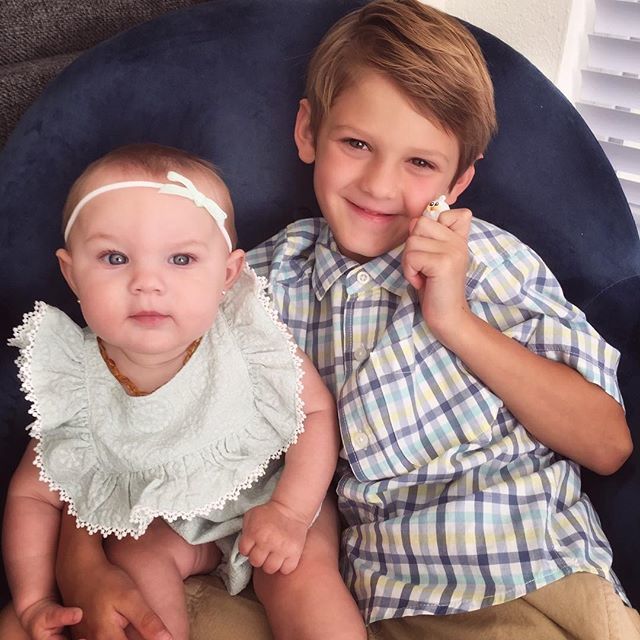 CompassCalling's tweet image. Happy Easter! 🐣 This time two years ago we were in Norway marveling at the jaw-dropping landscapes. This year we marvel at the jaw-dropping diapers 🤢 the little one on the left can create! How can something so stinky come from something so cute?! #la… bit.ly/2Zp6Q66