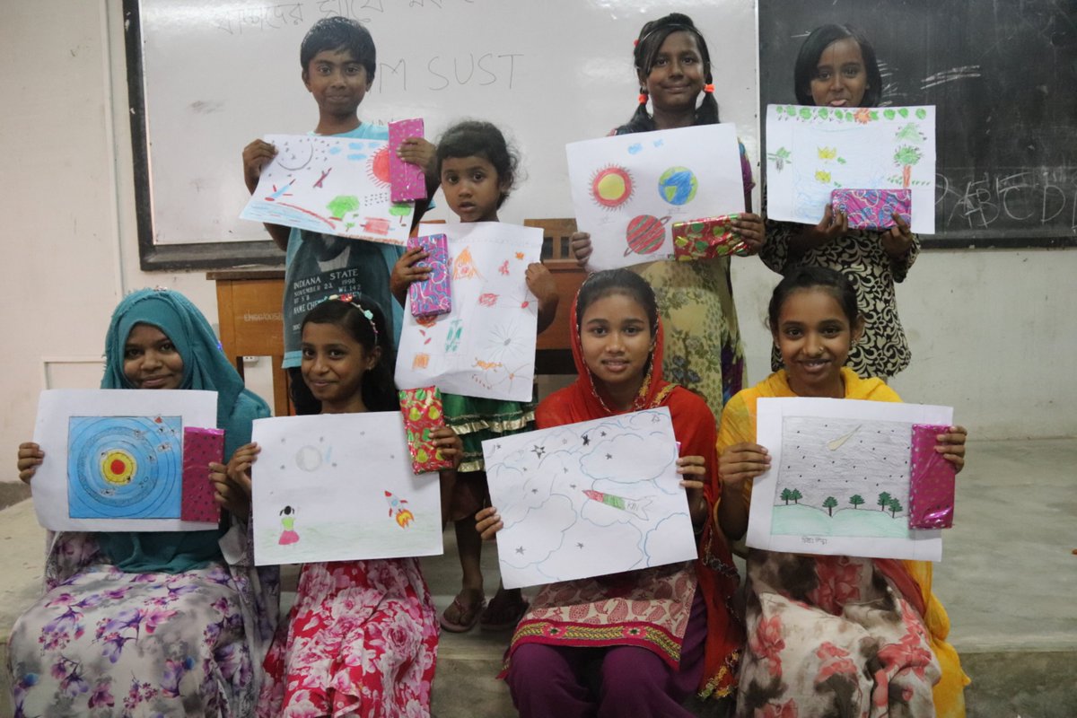 camsust's tweet photo. CAM-SUST in collaboration with KIN School organized a program "Journey to the Universe" to spread astronomy among the children.Hope our little effort will encourage them to learn astronomy and to achieve something great in future.
#CAMSUST
#Spreading_Astronomy https://t.co/4WDIST224N