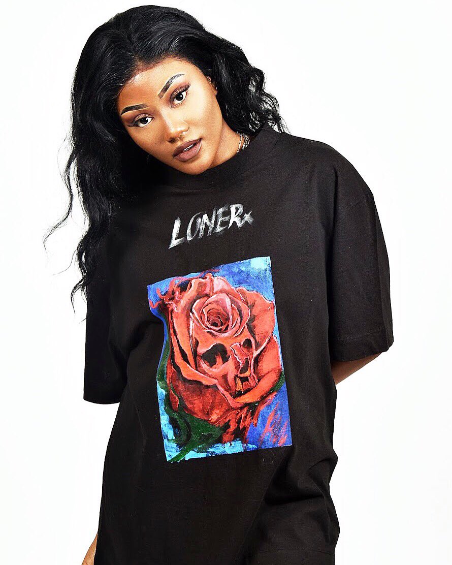 _A1Visuals's tweet photo. Need a photoshoot to showcase your clothing brand? 👚 Look no further. Offering a professional, affordable &amp; nevertheless, an enjoyable service 📸

Enquire today, we’re here to help you
@_A1Visuals #A1Visuals #Clothing #photooftheday #photoshoot https://t.co/Dk1riGSbkM